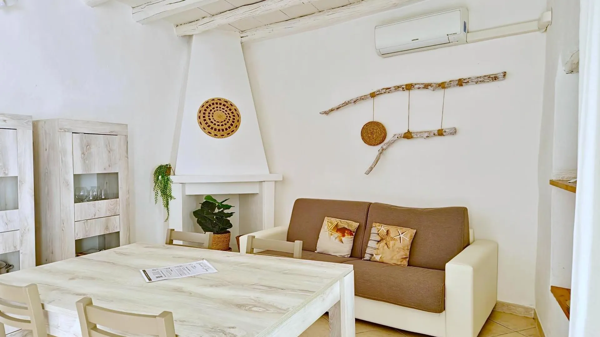 Dommos - Arcada Apartments Orosei
