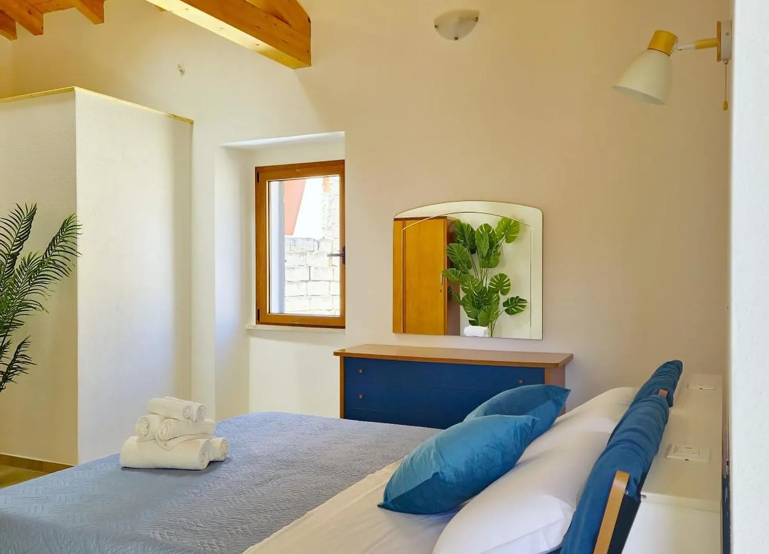 Dommos - Arcada Apartments Orosei